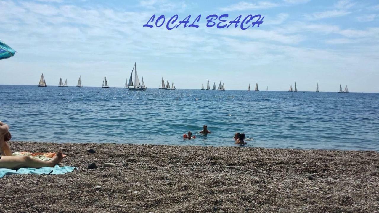 Santanna Beach House - Fondachello-Apartments Com Mascali Exteriör bild